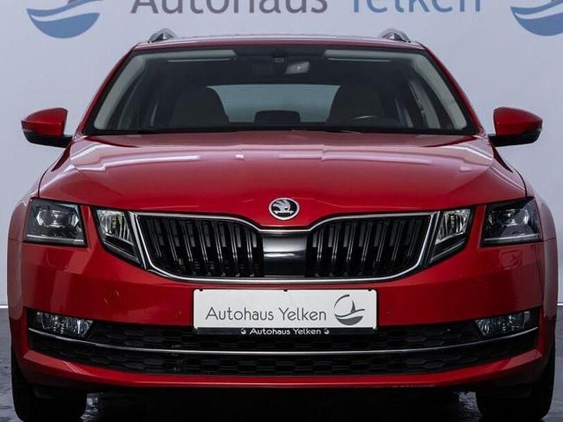 Gebraucht Skoda Octavia Style 150 PS (110 kW) 2018 Rot Limousine