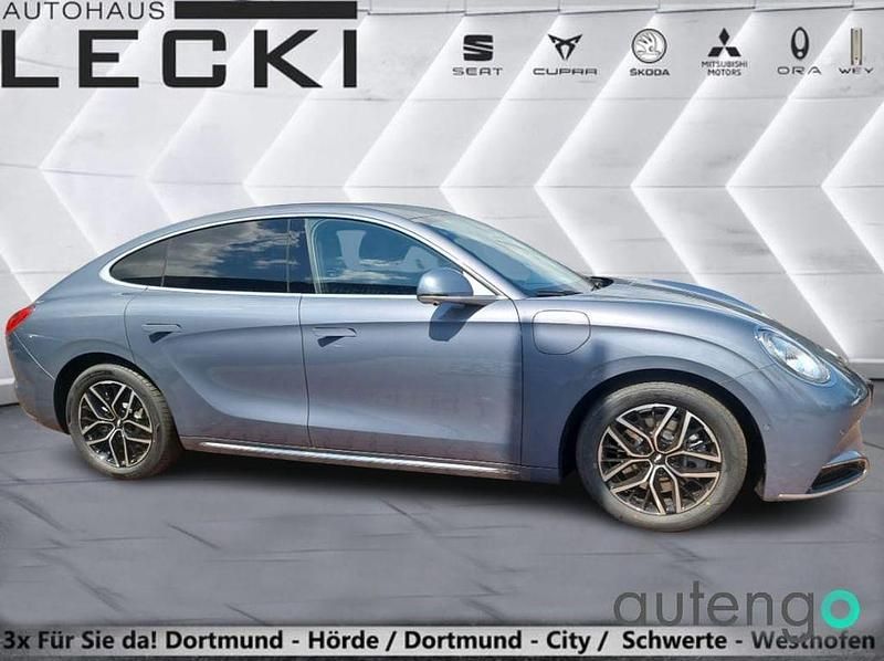 Usata Ora 07 150 kW (204 CV) 2024 Grigio Berlina
