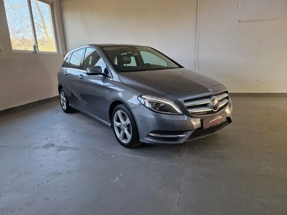 Brugt Mercedes B200 156 HK (114 kW) 2012 Grå MPV