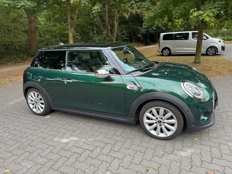 Grün Gebraucht 2014 Mini Cooper D Kleinwagen | 9.900 € (Fairer Preis) - Bild 1/4
