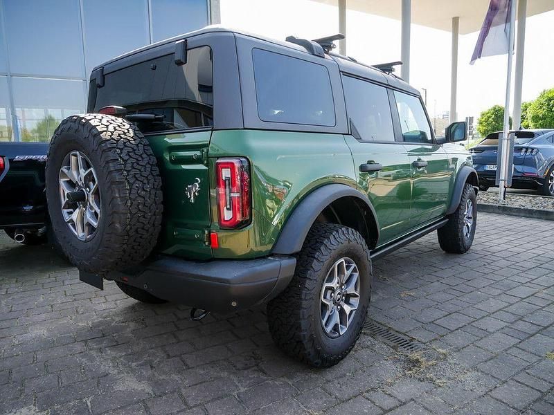 Gebraucht Ford Bronco 334 PS (245 kW) 2024 Eruption green SUV