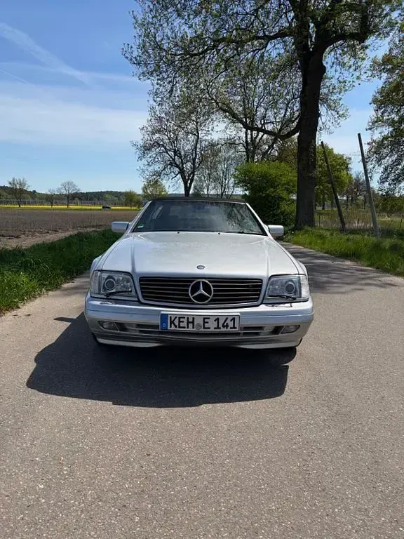 Gebraucht Mercedes SL320 231 PS (169 kW) 1998 Silber Cabrio