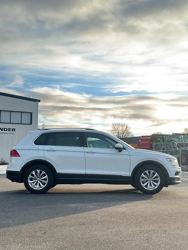 Gebraucht VW Tiguan 150 PS (110 kW) 2017 Weiß SUV