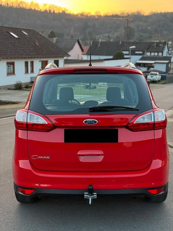 Gebraucht Ford Grand C-Max 116 PS (85 kW) 2012 Van / Kleinbus