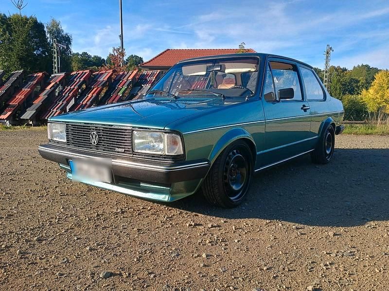 Grün Gebraucht 1993 VW Jetta Coupé | 7.550 € - Bild 1/4
