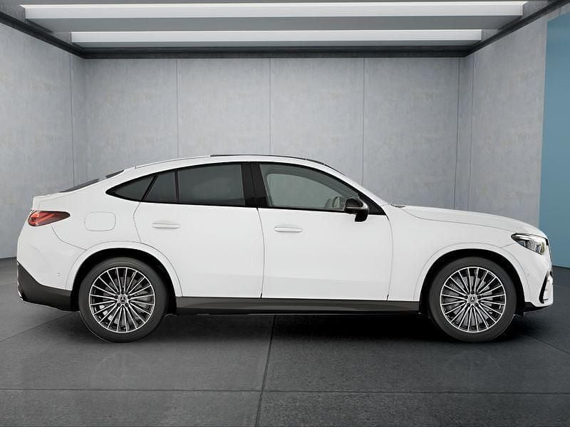 Gebraucht Mercedes GLC450 367 PS (269 kW) 2024 Weiß SUV