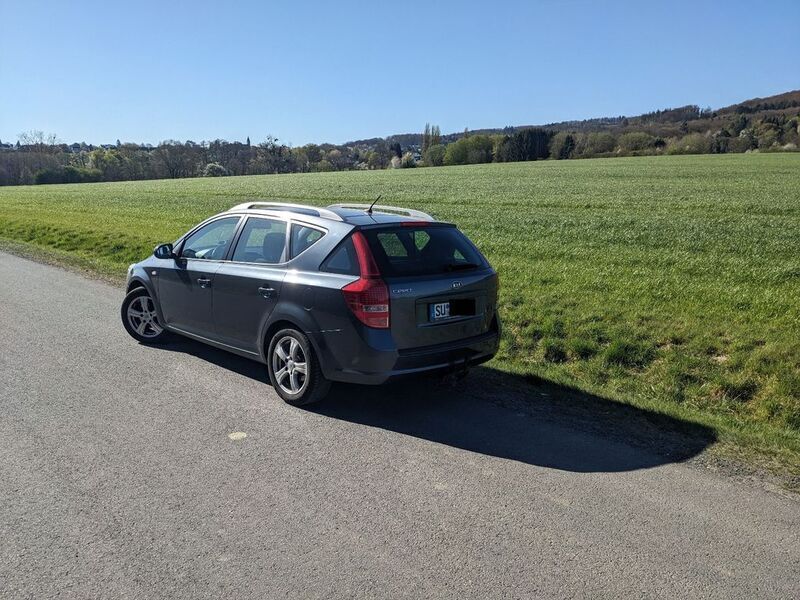 Gebraucht Kia Ceed Sportswagon 125 PS (91 kW) 2011 Kombi