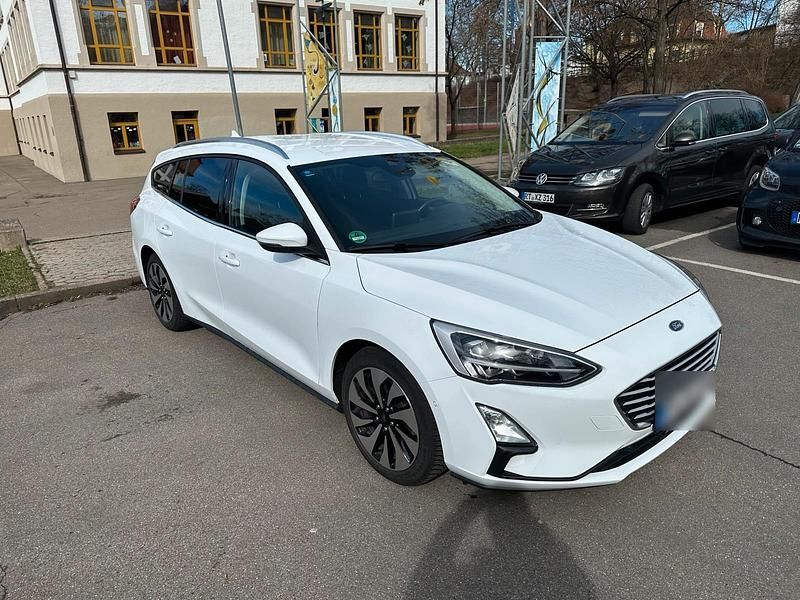 Gebraucht Ford Focus 150 PS (110 kW) 2019 Weiß Kombi