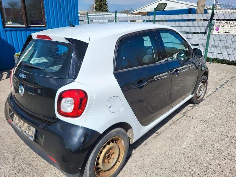 Second-hand Smart ForFour 71 CP (52 kW) 2015 Hatchback