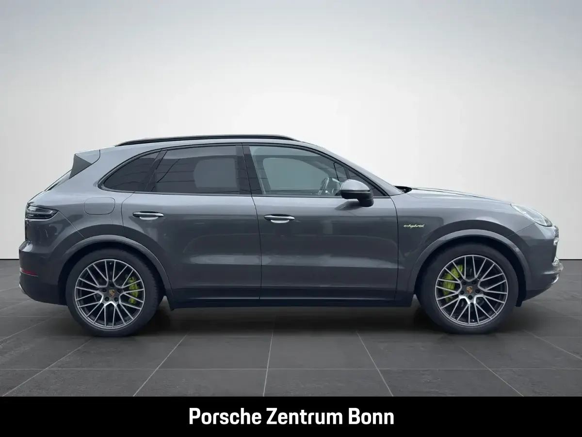 Gebraucht Porsche Cayenne 462 PS (339 kW) 2021 Schwarz SUV