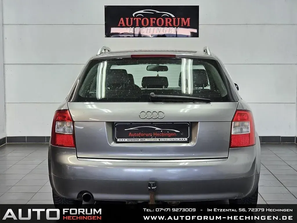 Gebraucht Audi A4 131 PS (96 kW) 2004 Atlasgrau Kombi