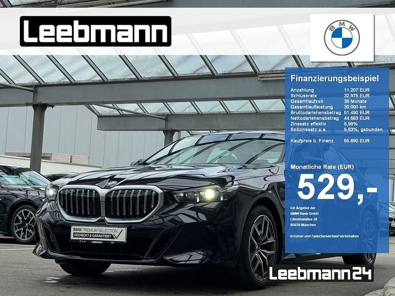 Saphirschwarz (metallic) Gebraucht 2024 BMW 520 Comfort Edition Limousine | 55.890 € (Superpreis) - Bild 1/4