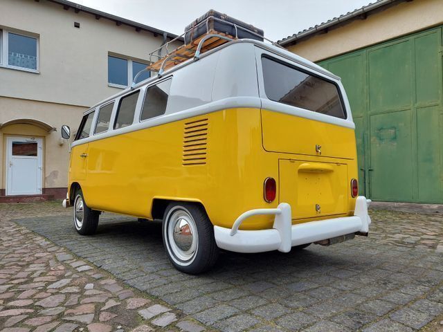 Weiß Gebraucht 1966 VW T1 Van | 44.900 € - Bild 1/4