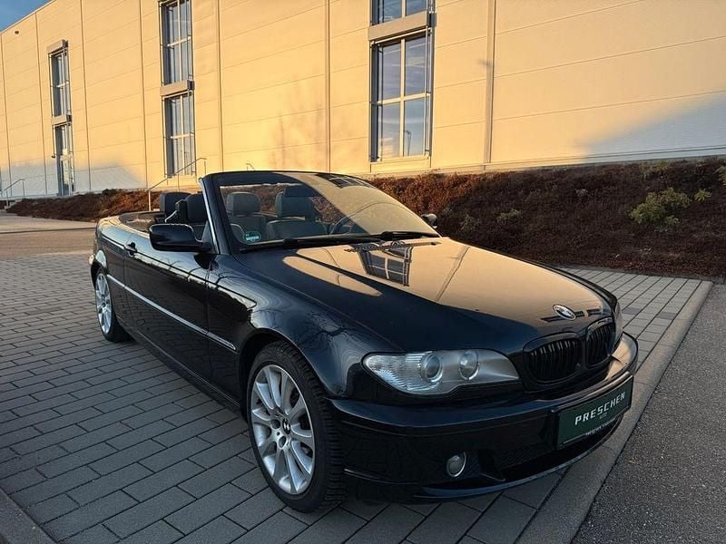 Gebraucht BMW 320 Cabriolet 170 PS (125 kW) 2006 Schwarz Cabrio