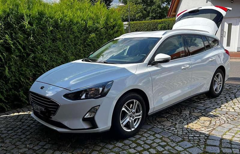 Second-hand Ford Focus 120 CP (88 kW) 2021 Alb Break