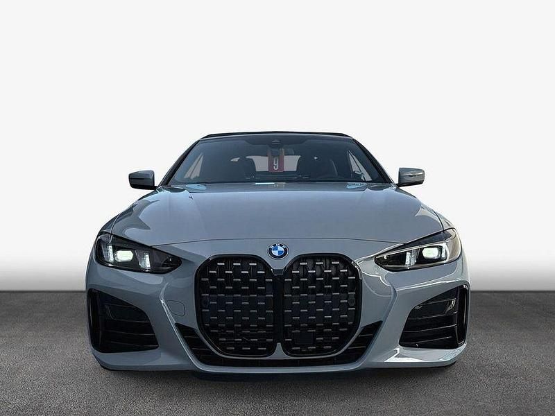 Neu BMW 420 Performance 184 PS (135 kW) 2025 Grau Cabrio