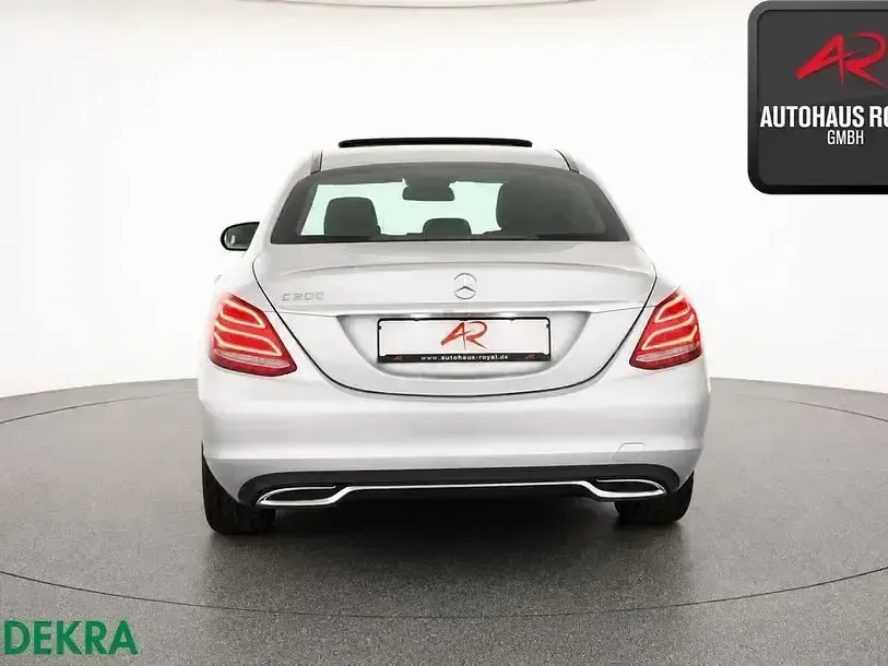 Gebraucht Mercedes C200 Avantgarde 184 PS (135 kW) 2018 Iridiumsilber Limousine