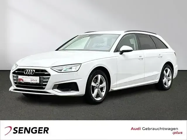 Używany Audi A4 Advanced Plus 136 KM (100 kW) 2023 Biały Kombi