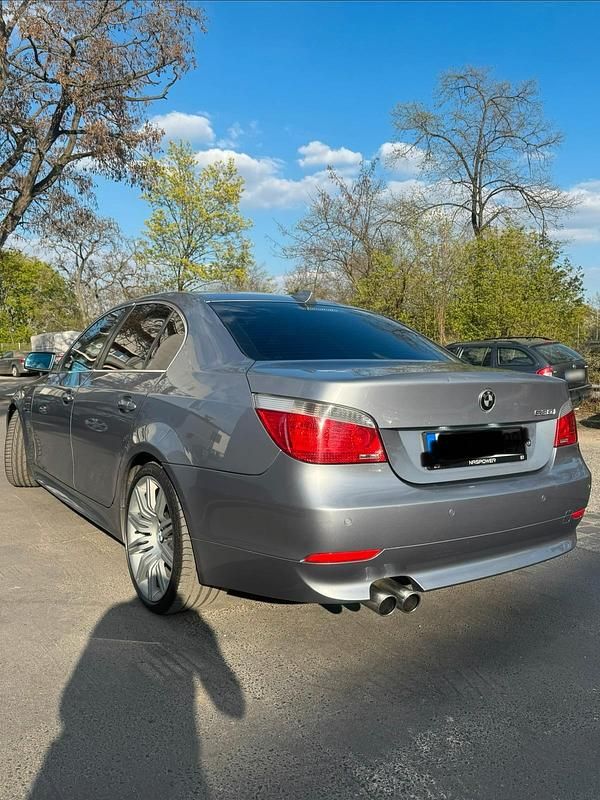 Gebraucht BMW 530 231 PS (169 kW) 2003 Grau Limousine