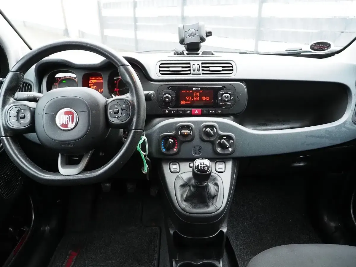 Gebraucht Fiat Panda More 69 PS (50 kW) 2018 Weiß Kleinwagen
