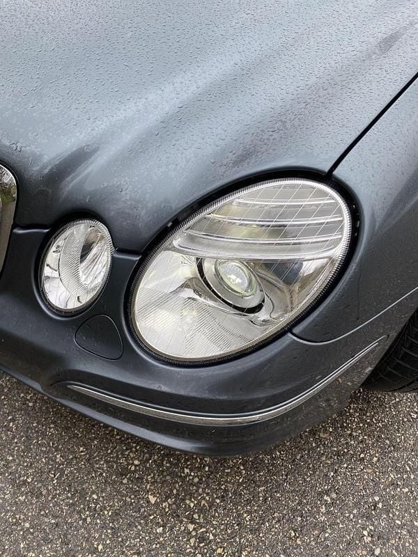 Gebraucht Mercedes E200 Avantgarde 184 PS (135 kW) 2007 Grau Kombi