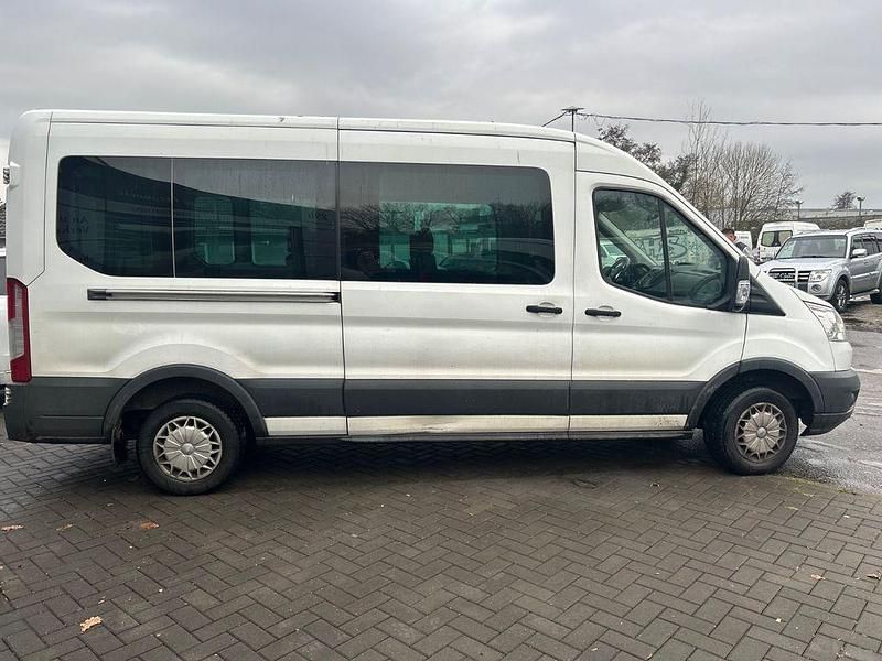 Gebraucht Ford Transit Trend 125 PS (91 kW) 2016 Weiß Kombi