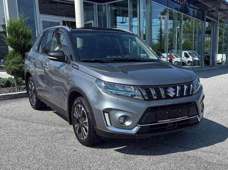 Silber Gebraucht 2023 Suzuki Vitara Comfort+ SUV | 21.900 € (Guter Preis) - Bild 1/4