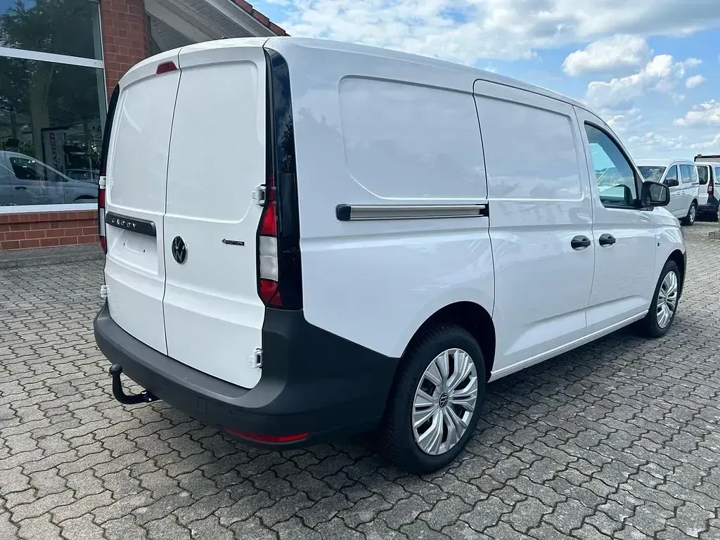 Neu VW Caddy 122 PS (89 kW) 2026 Candy weiß Van / Kleinbus