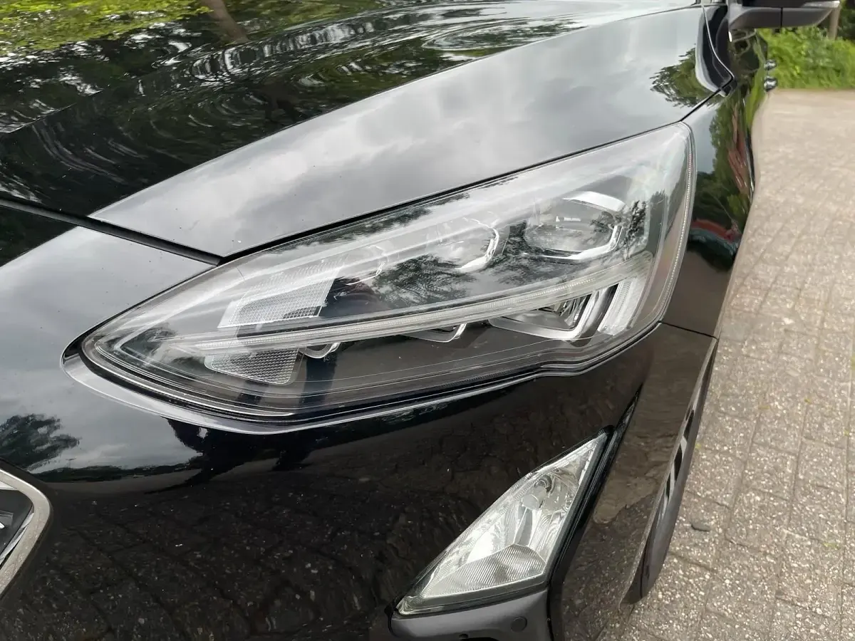 Gebraucht Ford Focus 150 PS (110 kW) 2020 Schwarz Kombi