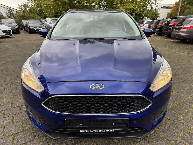 Gebraucht Ford Focus Titanium 150 PS (110 kW) 2016 Blau Kombi