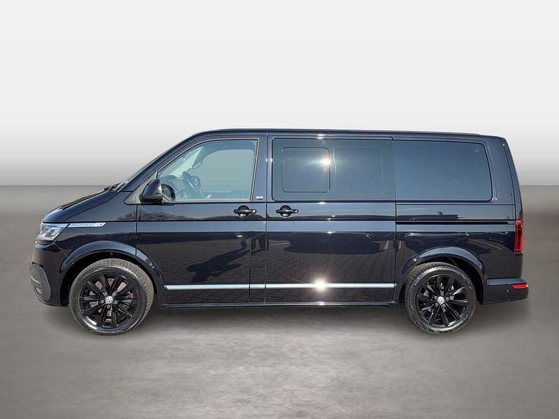 Gebraucht VW Multivan Generation Six 204 PS (150 kW) 2022 Deep black perleffekt Van