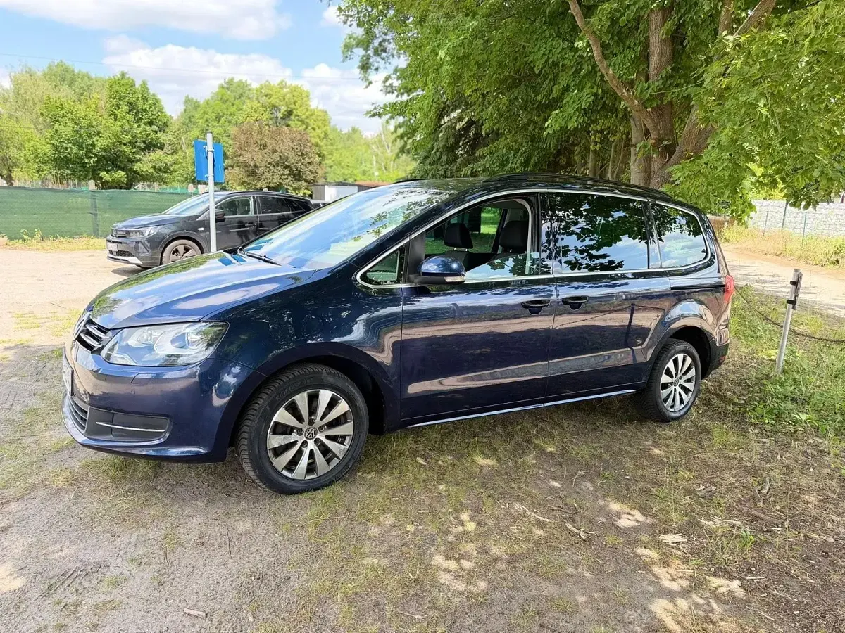 Gebraucht VW Sharan 140 PS (102 kW) 2011 Blau Van / Kleinbus
