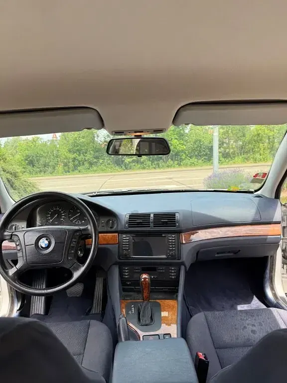 Gebraucht BMW 525 192 PS (141 kW) 2001 Silber Limousine