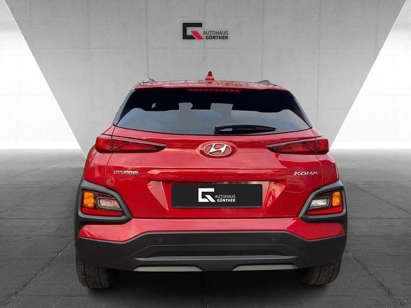 Gebraucht Hyundai Kona Trend 177 PS (130 kW) 2020 Rot SUV