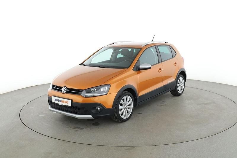 Orange Gebraucht 2017 VW Polo Cross S Kleinwagen | 13.150 € (Fairer Preis) - Bild 1/3
