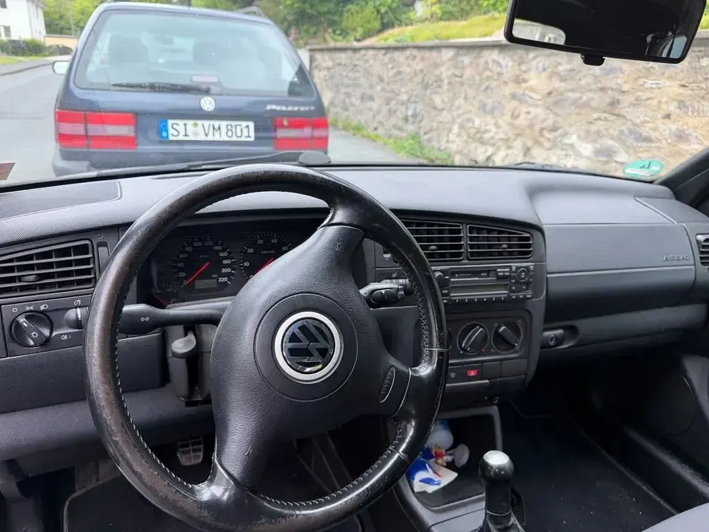 Gebraucht VW Golf 116 PS (85 kW) 2001 Silber Cabrio