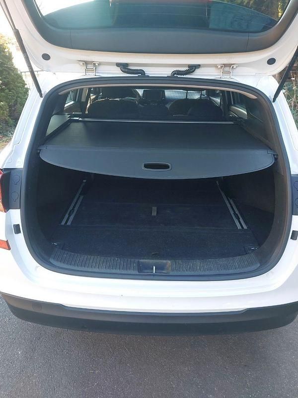 Gebraucht Hyundai i30 140 PS (102 kW) 2018 Weiß Kombi