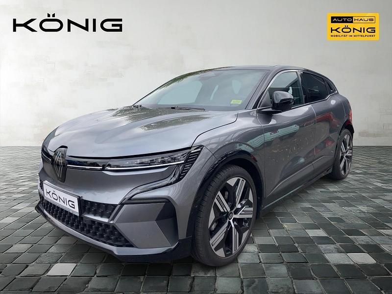 Grau Gebraucht 2022 Renault Megane E-Tech Iconic Limousine | 30.990 € - Bild 1/4