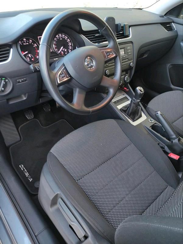 Second-hand Skoda Octavia 140 CP (102 kW) 2013 Berlinǎ