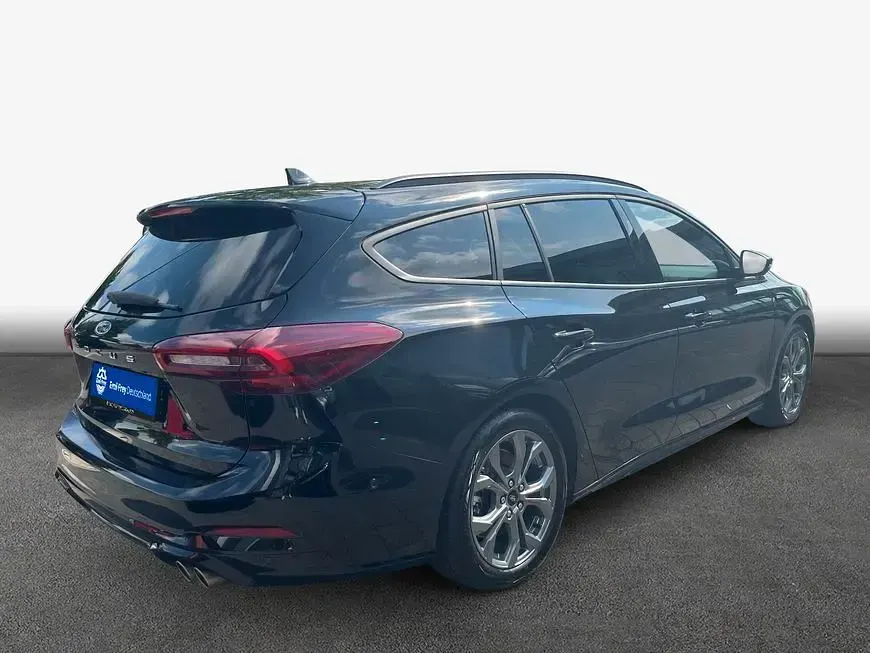 Gebraucht Ford Focus ST-Line X 155 PS (114 kW) 2024 Schwarz Limousine