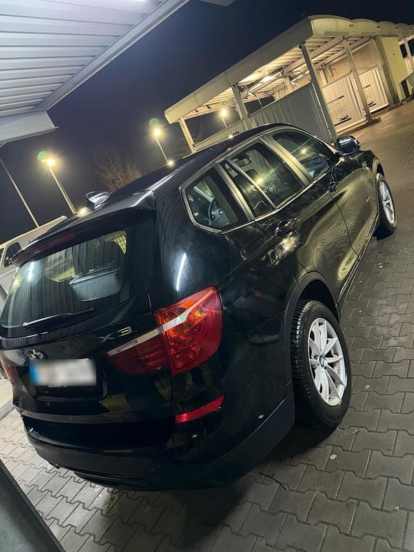 Gebraucht BMW X3 150 PS (110 kW) 2016 Schwarz SUV
