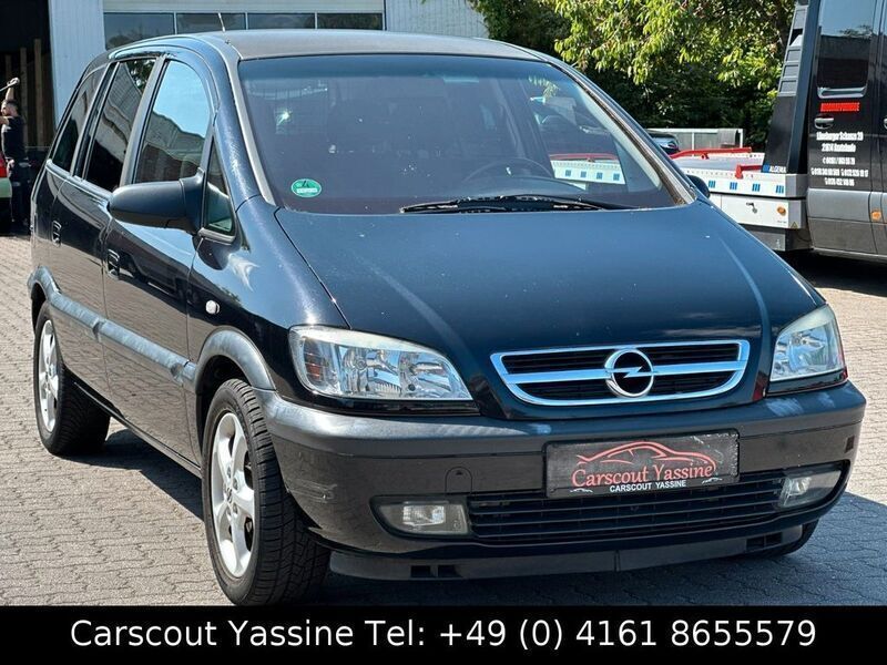 Schwarz Gebraucht 2003 Opel Zafira Elegance Van / Kleinbus | 1.990 € (Fairer Preis) - Bild 1/4