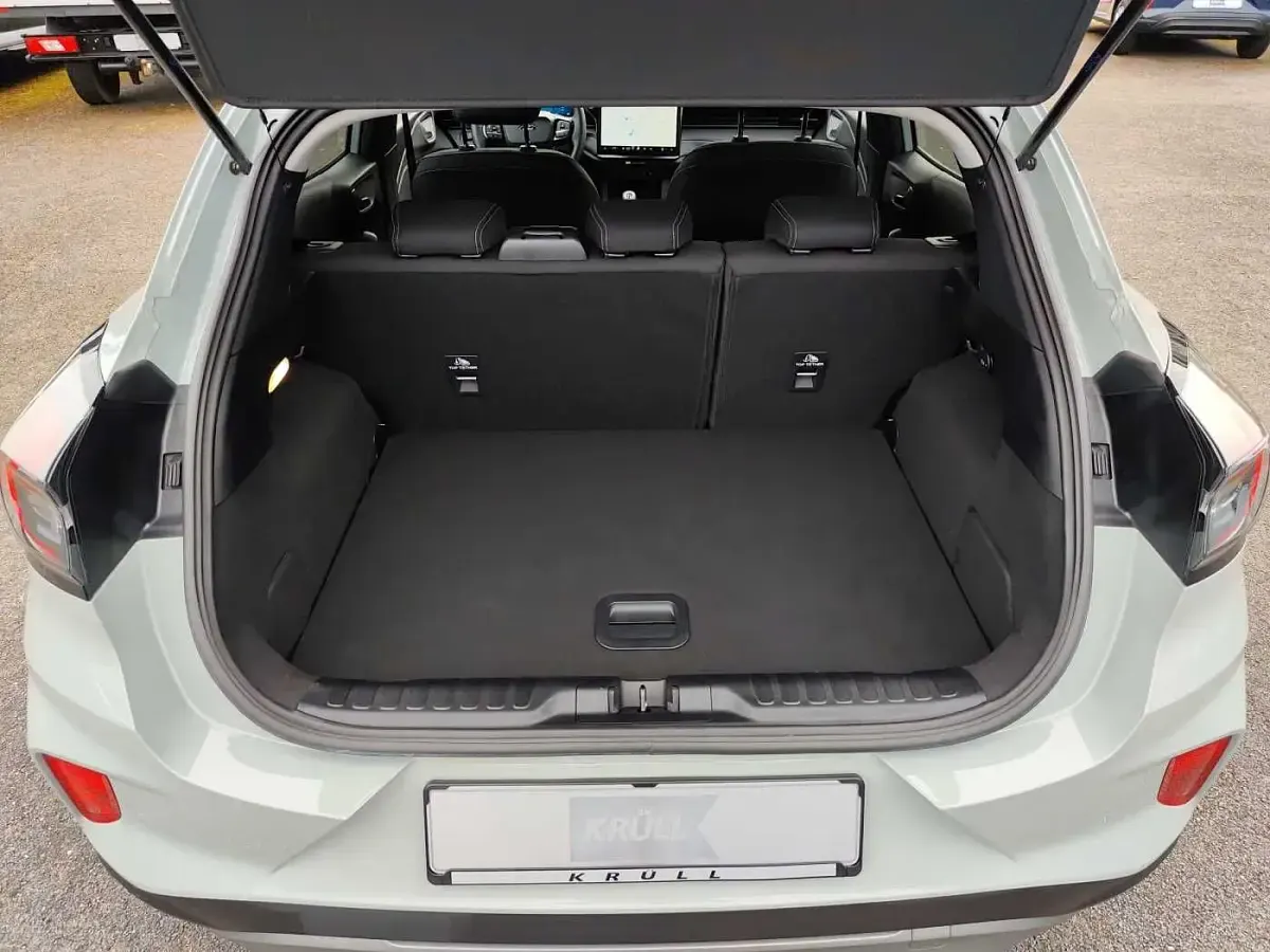 Gebraucht Ford Puma Titanium 125 PS (91 kW) 2025 Grau SUV