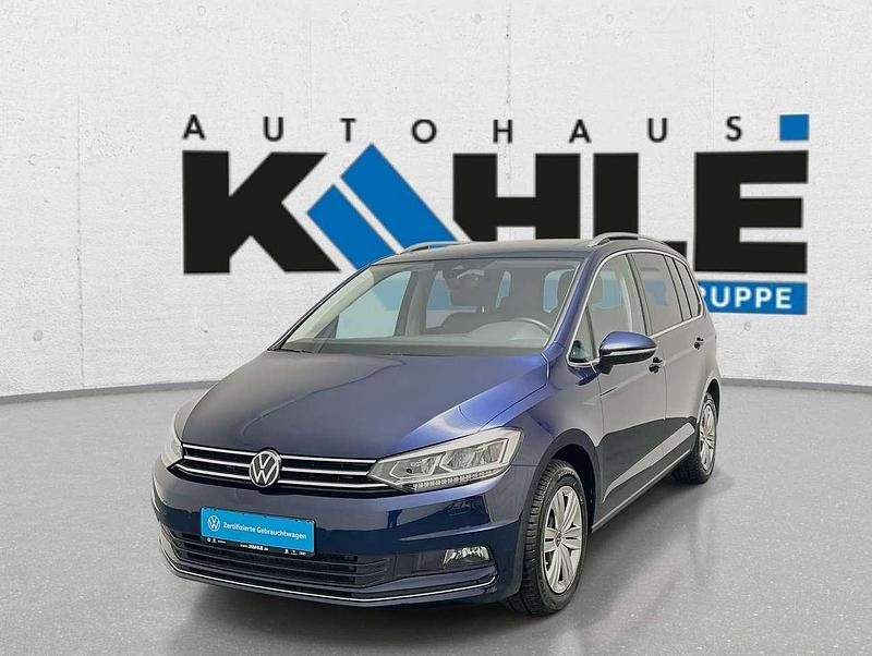 Gebraucht VW Touran Highline 150 PS (110 kW) 2023 Blau Van / Kleinbus