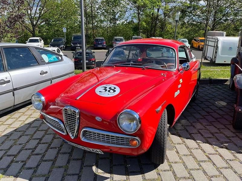Rot Gebraucht 1959 Alfa Romeo Giulietta Kleinwagen | 39.000 € - Bild 1/4