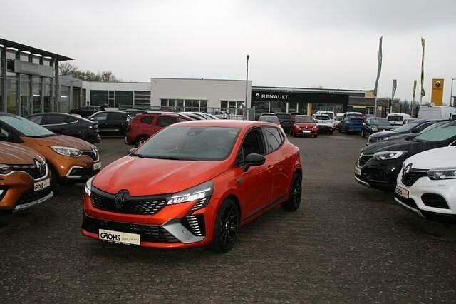 Gebraucht Renault Clio V Bose Edition 91 PS (66 kW) 2024 Orange (valencia orange) Limousine