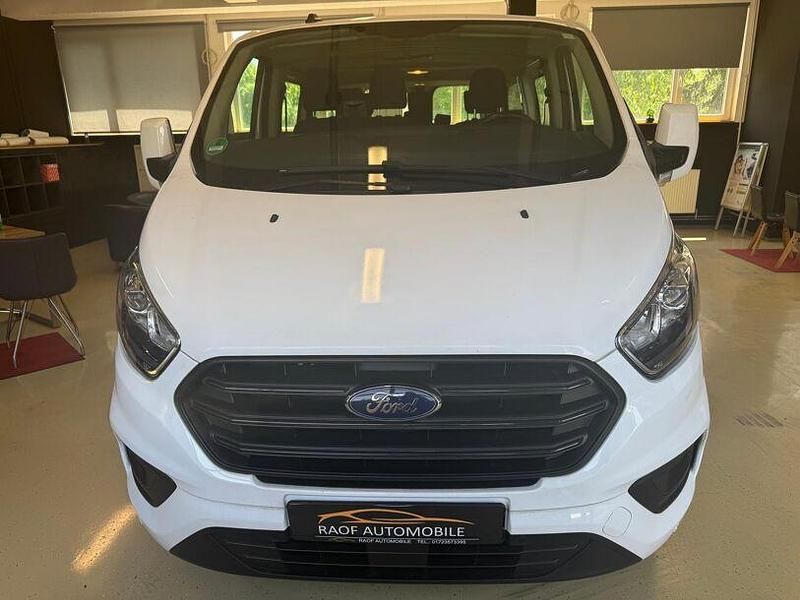Gebraucht Ford Tourneo Custom 131 PS (96 kW) 2020 Weiß Van