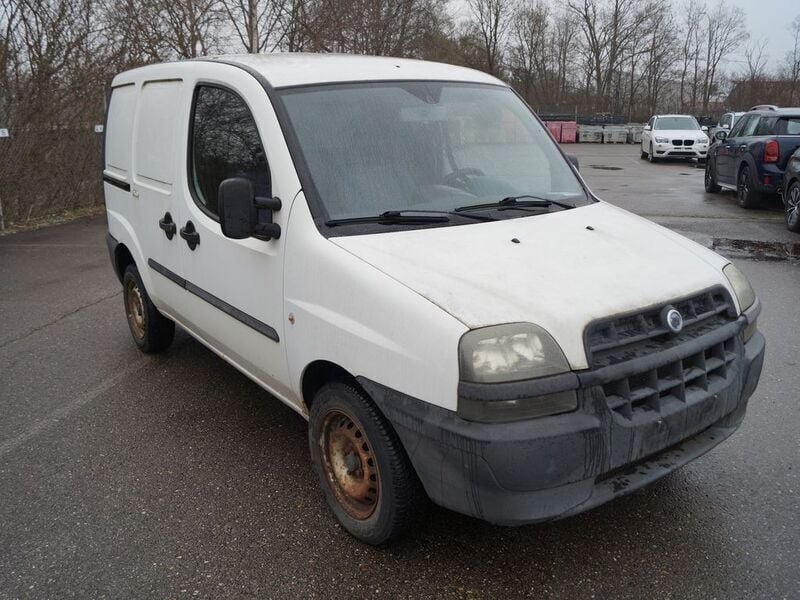 Weiß Gebraucht 2003 Fiat Doblò Van / Kleinbus | 850 € (Superpreis) - Bild 1/4