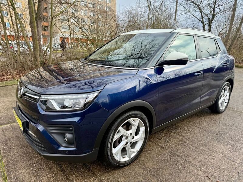 Blau Gebraucht 2021 Ssangyong Tivoli SUV | 16.499 € (Fairer Preis) - Bild 1/4