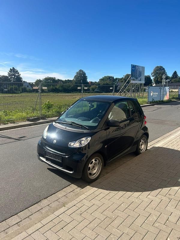 Schwarz Gebraucht 2007 Smart ForTwo Coupé Passion Coupé | 1.500 € (Guter Preis) - Bild 1/4